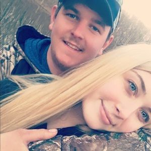 Meet your Posher, Tayler